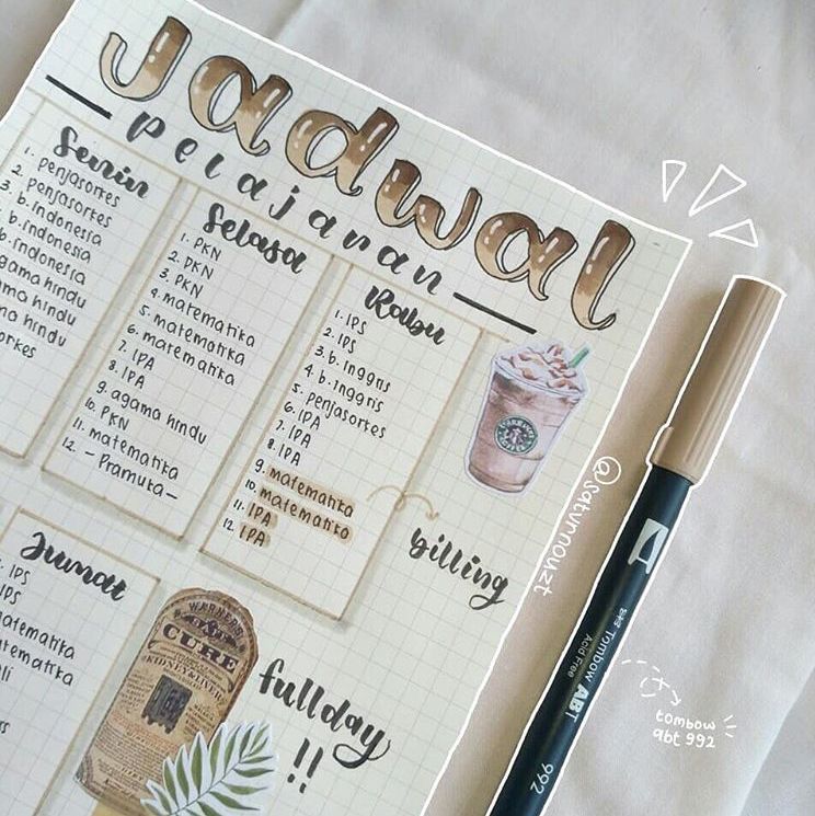 Bullet journal untuk menulis buku dengan layout kreatif
